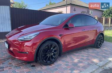 Внедорожник / Кроссовер Tesla Model Y 2021 в 
