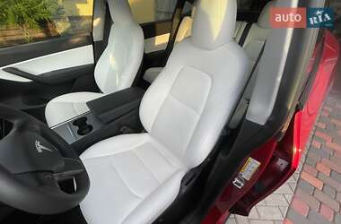 Внедорожник / Кроссовер Tesla Model Y 2021 в 