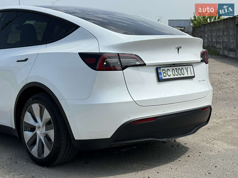 Внедорожник / Кроссовер Tesla Model Y 2022 в Киеве фото 6 Внедорожник / Кроссовер Tesla Model Y 2022 в Киеве