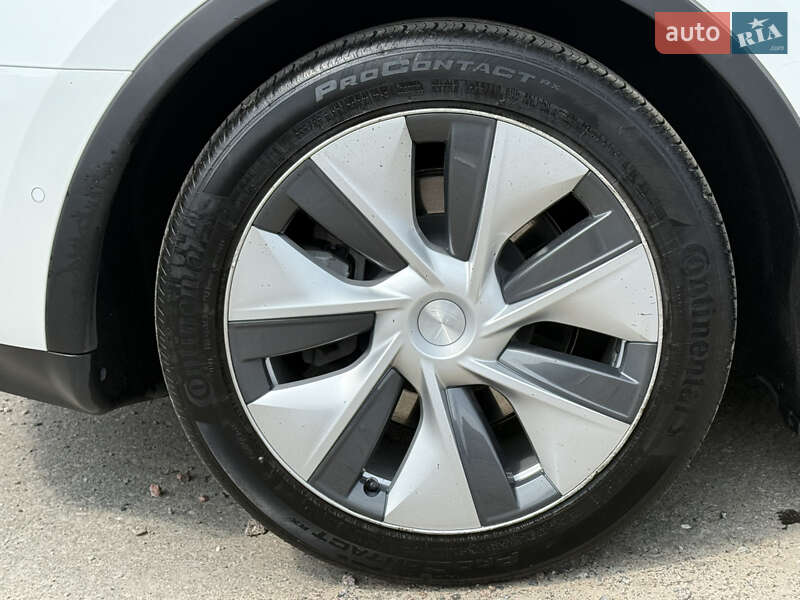 Внедорожник / Кроссовер Tesla Model Y 2022 в Киеве фото 10 Внедорожник / Кроссовер Tesla Model Y 2022 в Киеве
