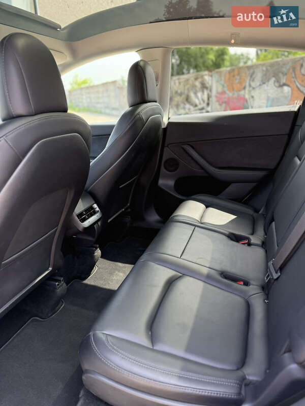 Внедорожник / Кроссовер Tesla Model Y 2022 в Киеве фото 25 Внедорожник / Кроссовер Tesla Model Y 2022 в Киеве