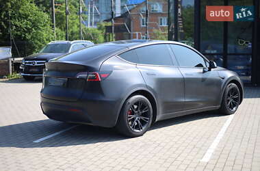 Внедорожник / Кроссовер Tesla Model Y 2021 в 
