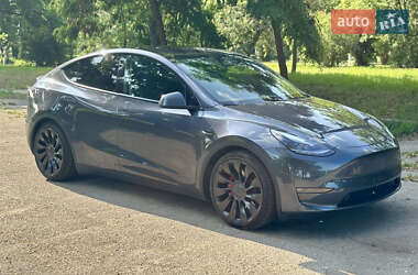 Позашляховик / Кросовер Tesla Model Y 2023 в Харкові
