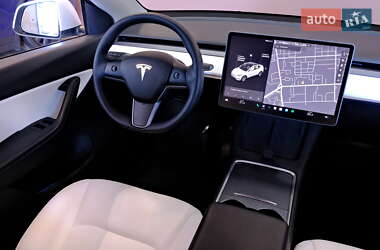 Внедорожник / Кроссовер Tesla Model Y 2022 в 