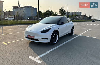 Внедорожник / Кроссовер Tesla Model Y 2023 в 