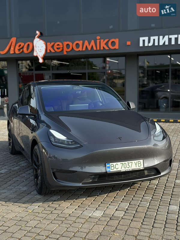 Внедорожник / Кроссовер Tesla Model Y 2020 в 