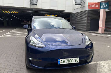 Внедорожник / Кроссовер Tesla Model Y 2024 в 