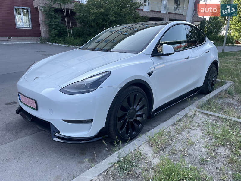 Внедорожник / Кроссовер Tesla Model Y 2021 в Днепре фото 4 Внедорожник / Кроссовер Tesla Model Y 2021 в Днепре