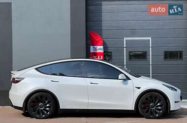 Внедорожник / Кроссовер Tesla Model Y 2022 в 