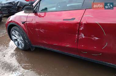 Внедорожник / Кроссовер Tesla Model Y 2024 в 