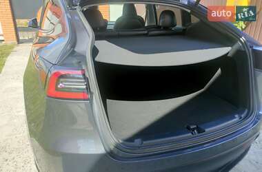 Внедорожник / Кроссовер Tesla Model Y 2023 в 