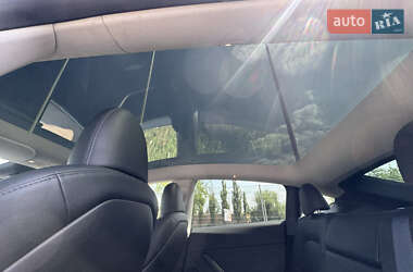 Внедорожник / Кроссовер Tesla Model Y 2023 в 