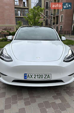 Внедорожник / Кроссовер Tesla Model Y 2022 в 
