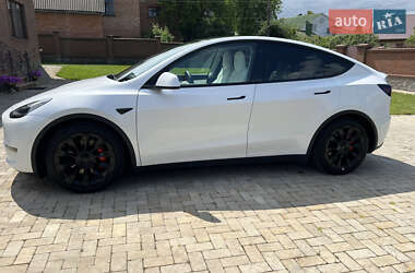 Внедорожник / Кроссовер Tesla Model Y 2022 в 