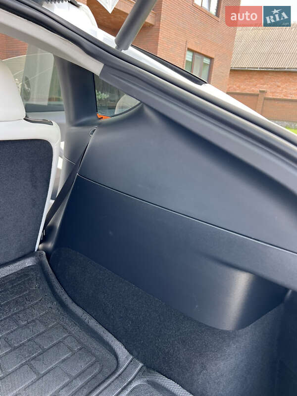 Внедорожник / Кроссовер Tesla Model Y 2022 в Виннице фото 21 Внедорожник / Кроссовер Tesla Model Y 2022 в Виннице