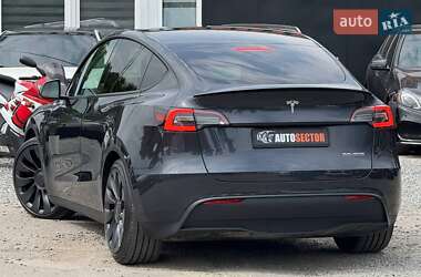 Внедорожник / Кроссовер Tesla Model Y 2024 в 