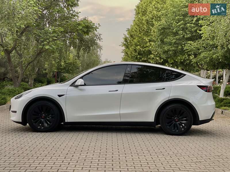 Внедорожник / Кроссовер Tesla Model Y 2023 в Одессе