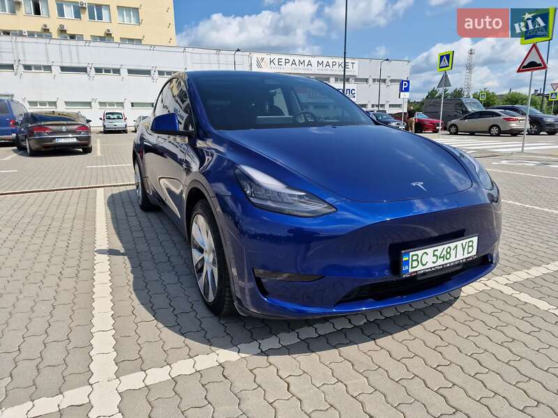 Внедорожник / Кроссовер Tesla Model Y 2020 в 