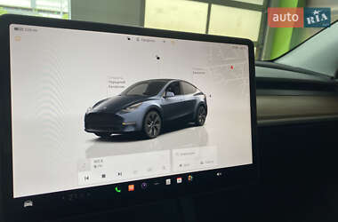 Внедорожник / Кроссовер Tesla Model Y 2024 в 