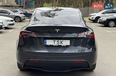 Внедорожник / Кроссовер Tesla Model Y 2024 в 