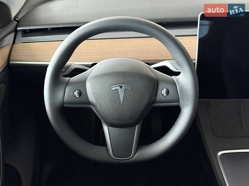 Позашляховик / Кросовер Tesla Model Y 2023 в Одесі