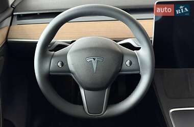 Внедорожник / Кроссовер Tesla Model Y 2023 в 