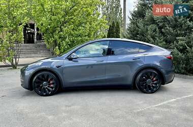 Внедорожник / Кроссовер Tesla Model Y 2022 в 