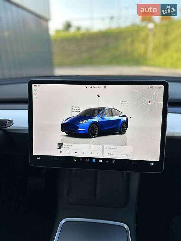 Внедорожник / Кроссовер Tesla Model Y 2023 в Ровно