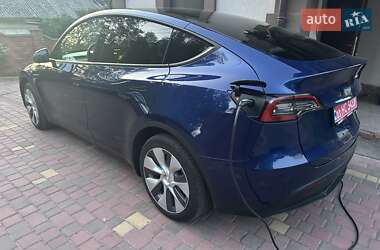 Внедорожник / Кроссовер Tesla Model Y 2023 в 