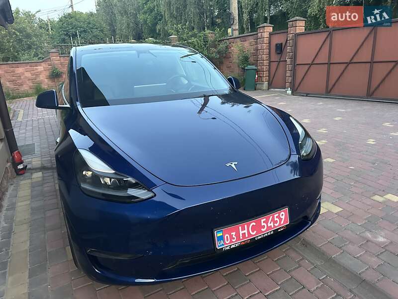 Внедорожник / Кроссовер Tesla Model Y 2023 в 
