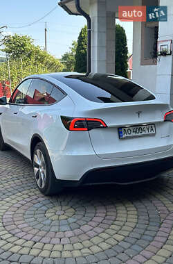 Внедорожник / Кроссовер Tesla Model Y 2022 в Нижней Апше