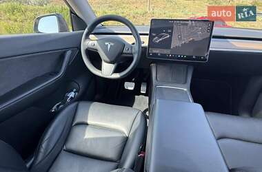 Внедорожник / Кроссовер Tesla Model Y 2021 в 