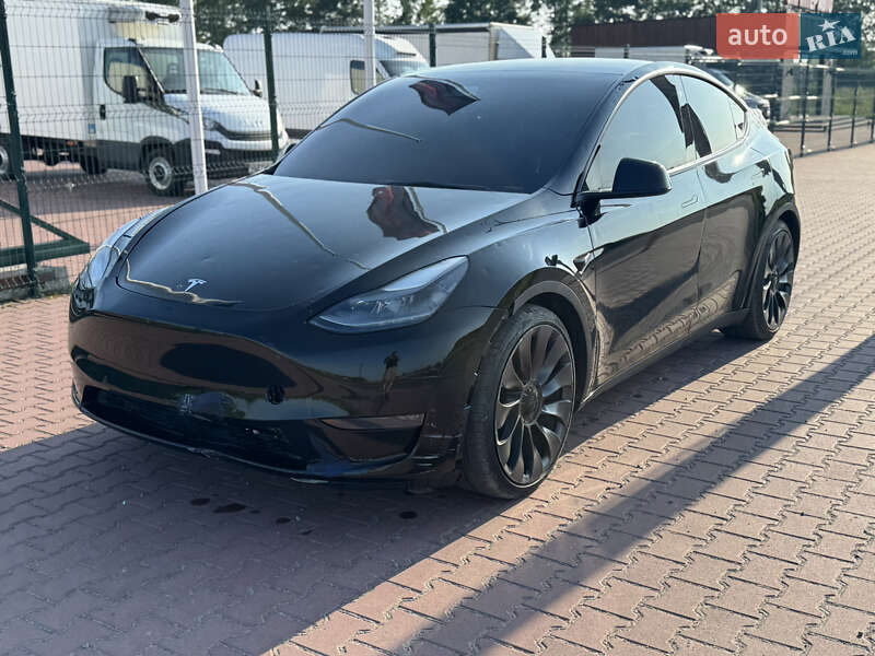 Внедорожник / Кроссовер Tesla Model Y 2021 в Ровно