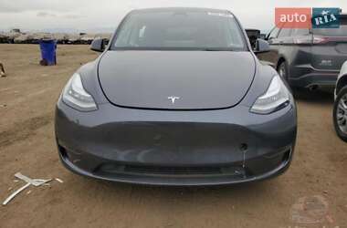 Внедорожник / Кроссовер Tesla Model Y 2023 в 