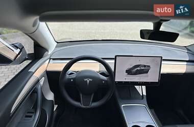 Внедорожник / Кроссовер Tesla Model Y 2023 в 