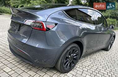 Внедорожник / Кроссовер Tesla Model Y 2023 в 