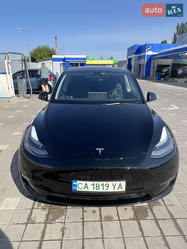 Внедорожник / Кроссовер Tesla Model Y 2023 в Черкассах