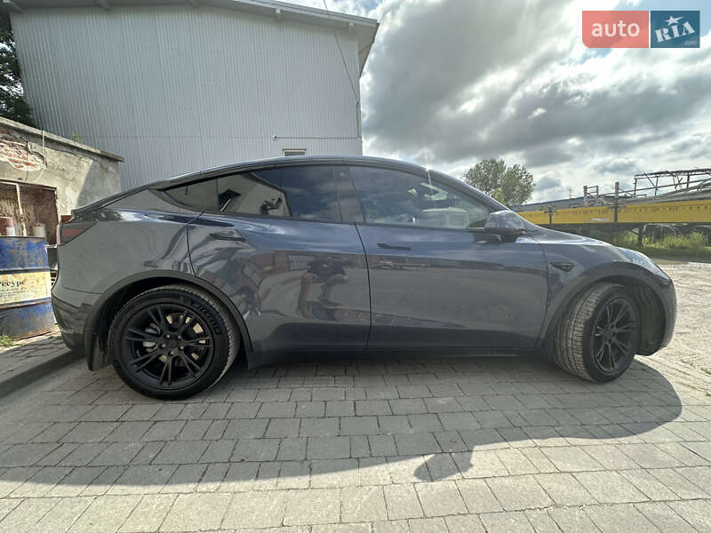 Внедорожник / Кроссовер Tesla Model Y 2021 в Львове фото 4 Внедорожник / Кроссовер Tesla Model Y 2021 в Львове