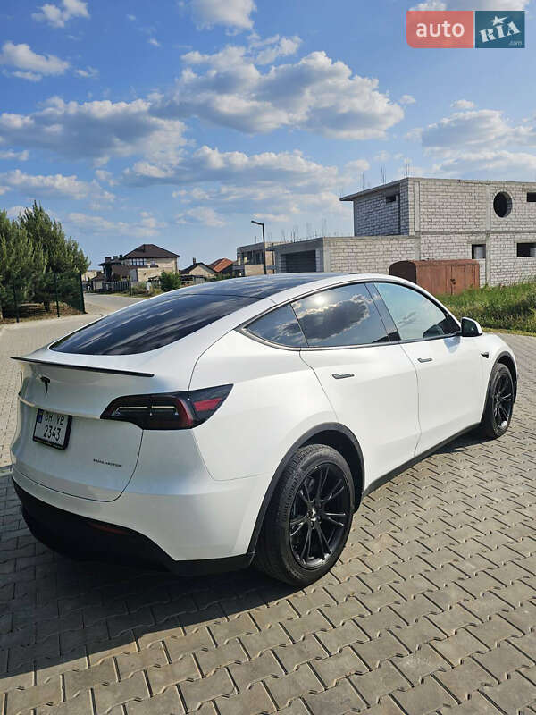 Внедорожник / Кроссовер Tesla Model Y 2023 в Одессе