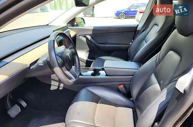 Внедорожник / Кроссовер Tesla Model Y 2020 в 