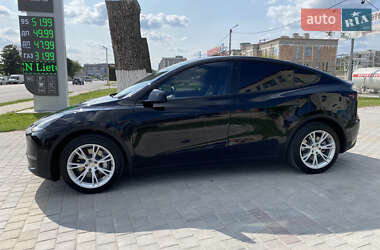 Внедорожник / Кроссовер Tesla Model Y 2021 в 