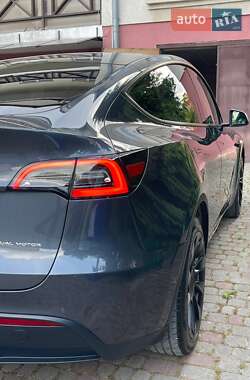 Внедорожник / Кроссовер Tesla Model Y 2020 в 