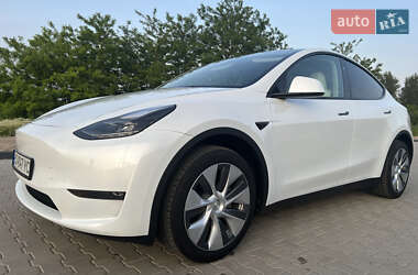 Внедорожник / Кроссовер Tesla Model Y 2024 в 