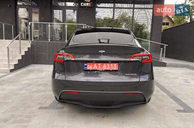 Внедорожник / Кроссовер Tesla Model Y 2024 в 