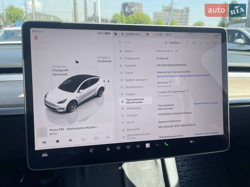 Внедорожник / Кроссовер Tesla Model Y 2023 в Киеве