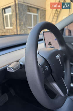 Внедорожник / Кроссовер Tesla Model Y 2020 в 