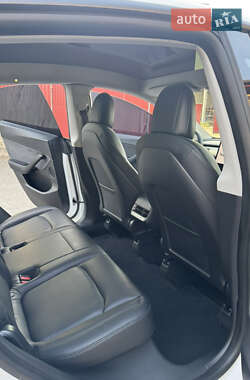 Внедорожник / Кроссовер Tesla Model Y 2020 в 