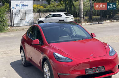Внедорожник / Кроссовер Tesla Model Y 2024 в 