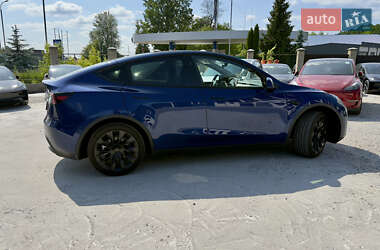 Внедорожник / Кроссовер Tesla Model Y 2024 в 