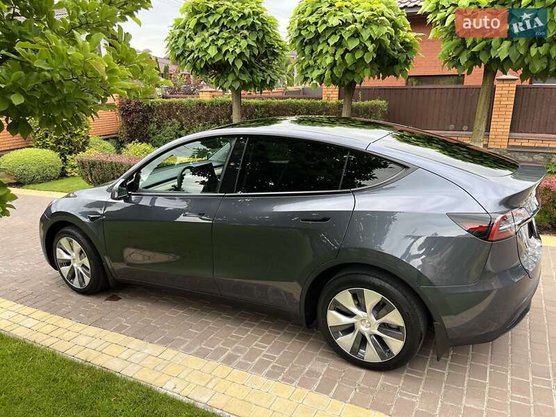 Внедорожник / Кроссовер Tesla Model Y 2023 в Виннице